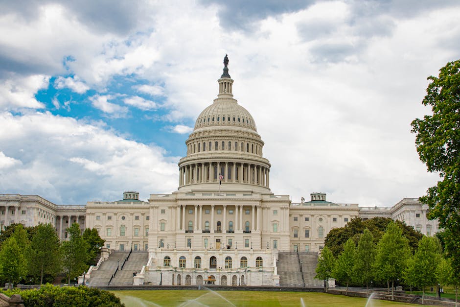 Historic Congressional Age Limit Amendment Restricts Federal Representatives to Maximum 75 Years Old Starting 2026